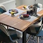 River Vista Retreat - Luxury Duplex - Views - Parking - Cycle Storage - Access Option Appartement