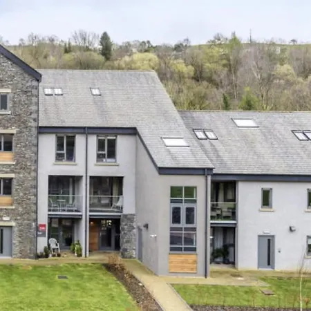 公寓 River Vista Retreat - Luxury Duplex - Views - Parking - Cycle Storage - Access Option *