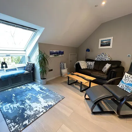公寓 River Vista Retreat - Luxury Duplex - Views - Parking - Cycle Storage - Access Option *