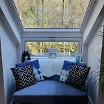 River Vista Retreat - Luxury Duplex - Views - Parking - Cycle Storage - Access Option