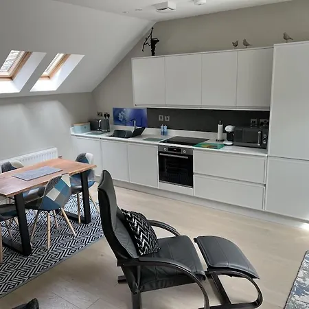 River Vista Retreat - Luxury Duplex - Views - Parking - Cycle Storage - Access Option * Backbarrow