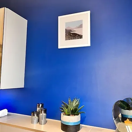 River Vista Retreat - Luxury Duplex - Views - Parking - Cycle Storage - Access Option Lägenhet