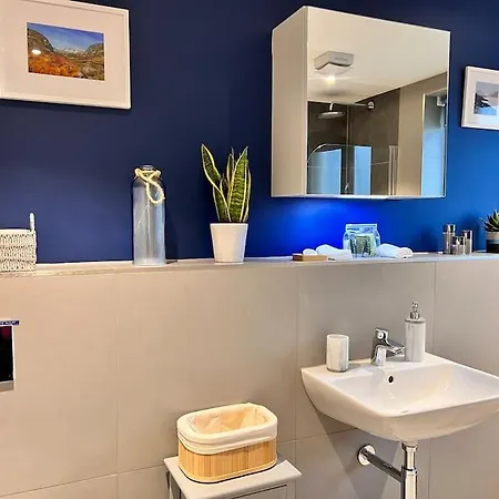 Lägenhet River Vista Retreat - Luxury Duplex - Views - Parking - Cycle Storage - Access Option