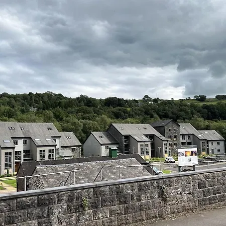 River Vista Retreat - Luxury Duplex - Views - Parking - Cycle Storage - Access Option Backbarrow